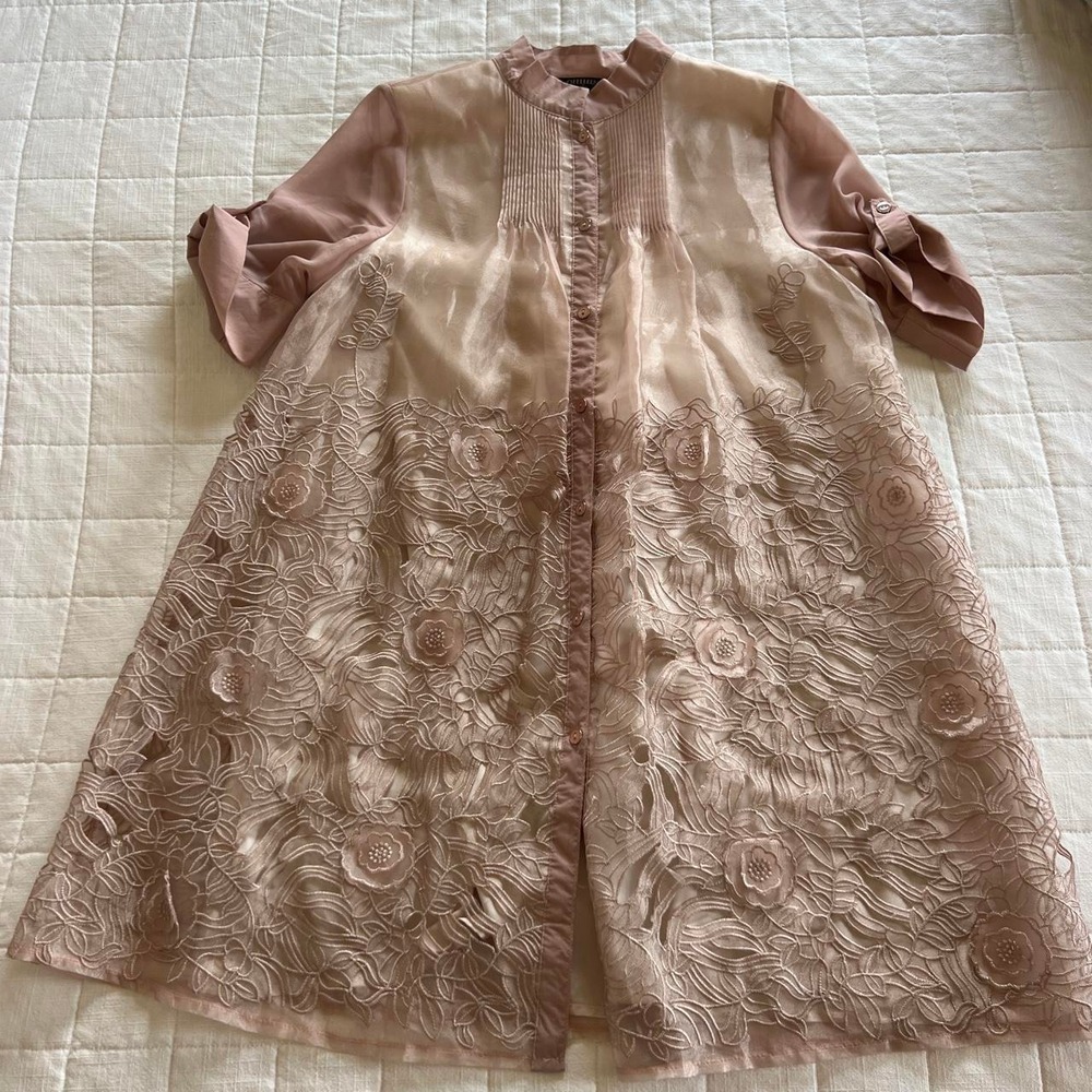 Offelleen Pink Floral Embroidered Silk-Feel Blouse S/M